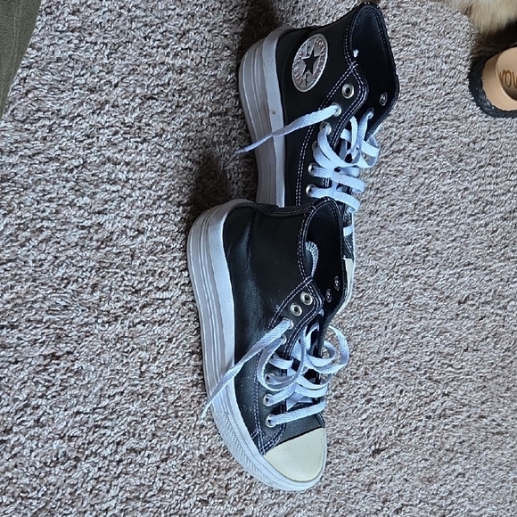 Converse Black and White High-Top Sneakers - Picture 1 of 3